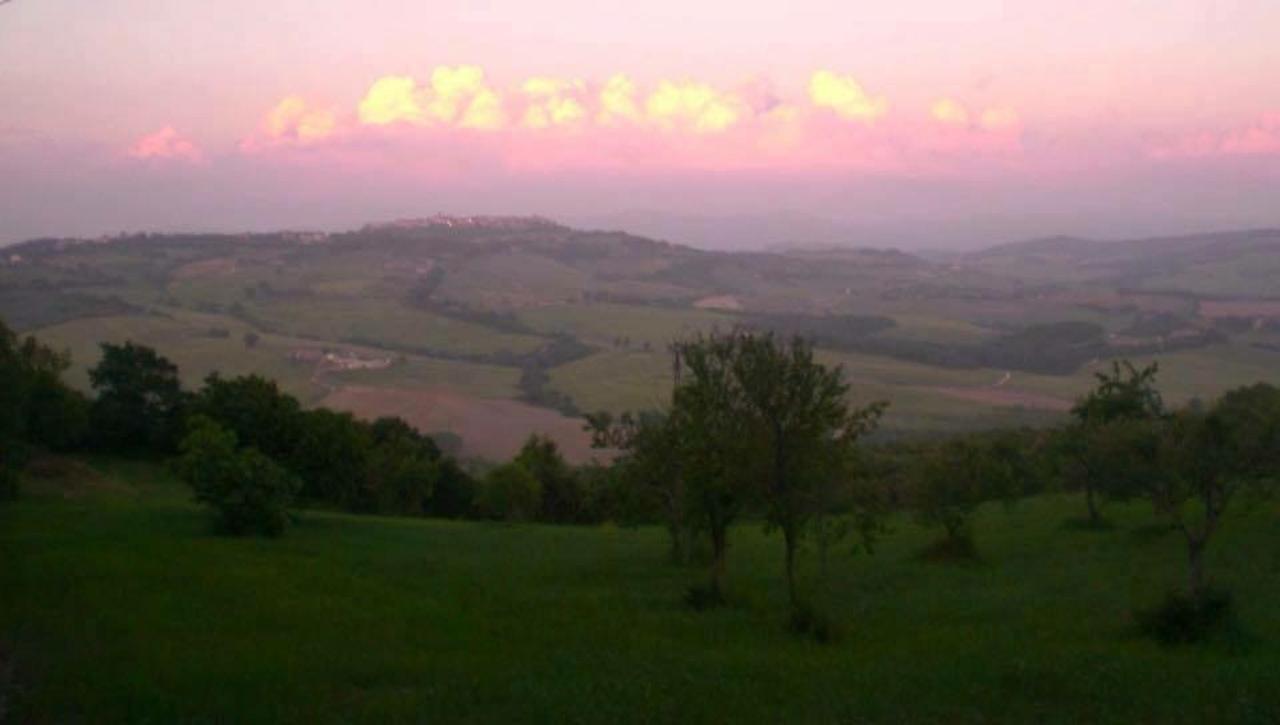 Podere Cerreto Casole dʼElsa Εξωτερικό φωτογραφία